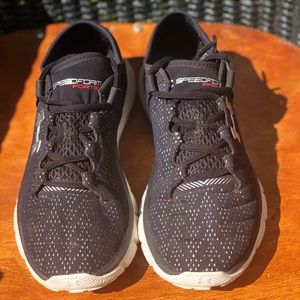 Under Armour Women’s Speedfoam Fortis sneaker